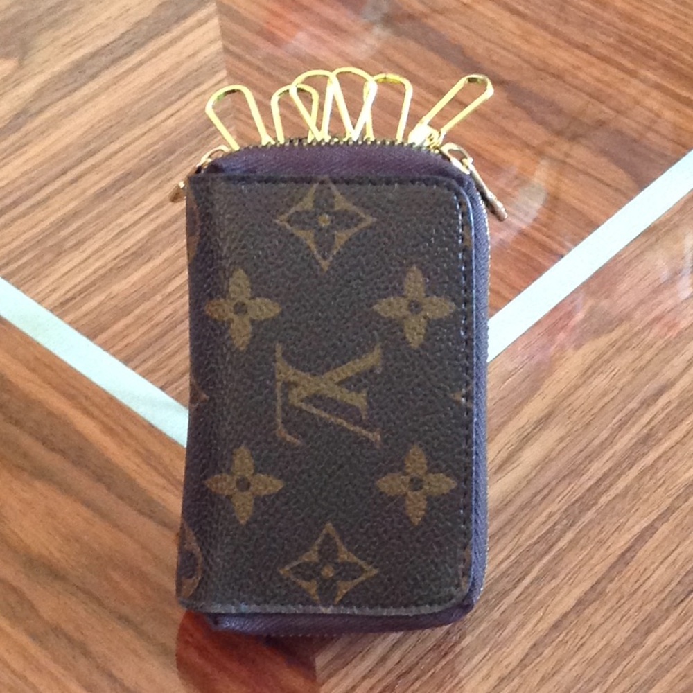 🔥Louis Vuitton - Vintage Key / Zipped Coin Holder - Picture 3 of 10